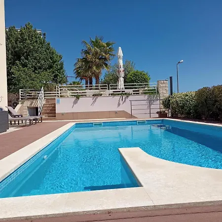 Sky - Beautiful Rooftop With Shared Pool