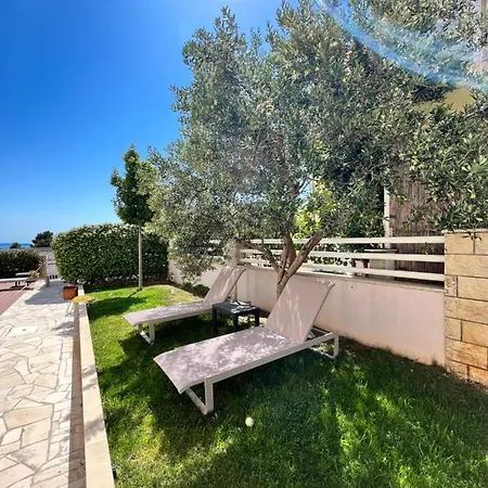 アパート Sky - Beautiful Rooftop With Shared Pool